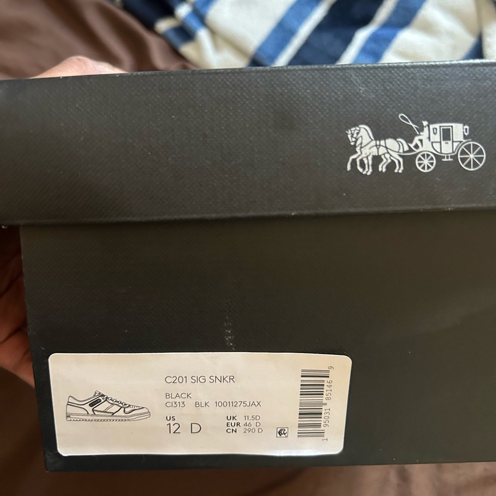 Coach C201 Sneakers - Picture 2 of 5